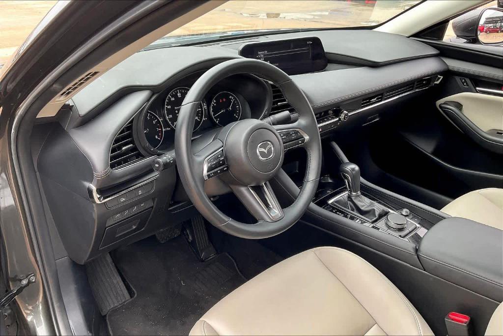 used 2025 Mazda Mazda3 car, priced at $22,302