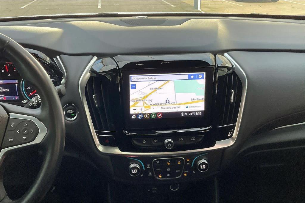 used 2022 Chevrolet Traverse car, priced at $20,943