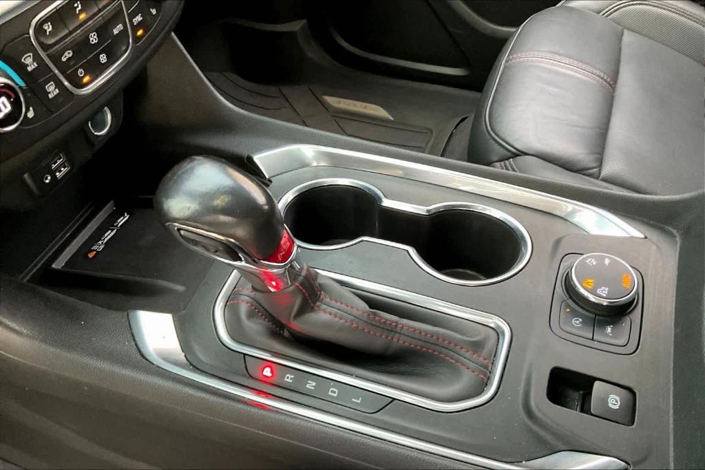 used 2022 Chevrolet Traverse car, priced at $20,943