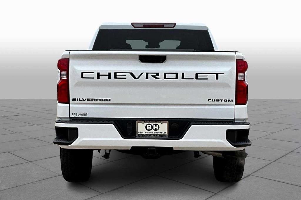 new 2025 Chevrolet Silverado 1500 car, priced at $49,290