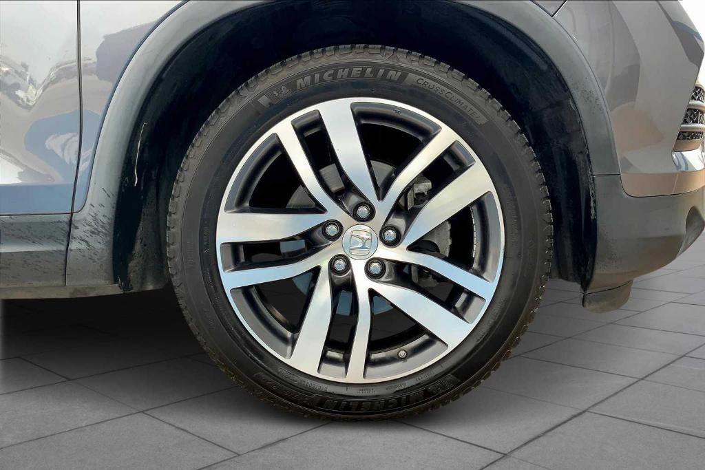 used 2017 Honda Pilot car, priced at $20,550