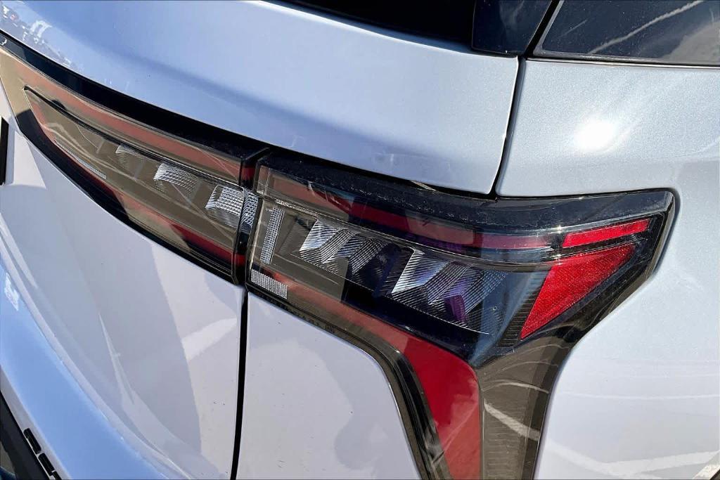 new 2026 Chevrolet Equinox car, priced at $34,285