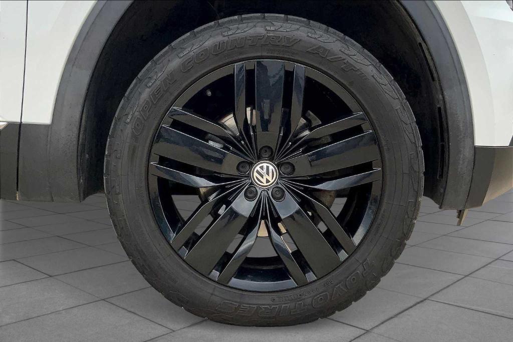 used 2019 Volkswagen Atlas car, priced at $21,881