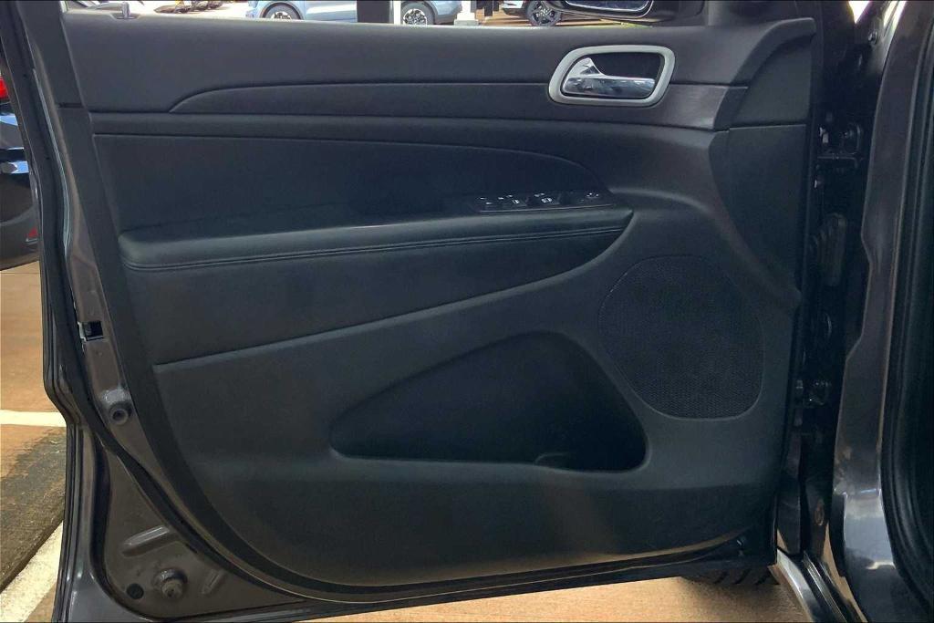 used 2018 Jeep Grand Cherokee car, priced at $17,595