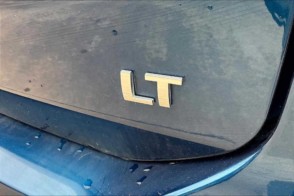 used 2021 Chevrolet Equinox car, priced at $18,890