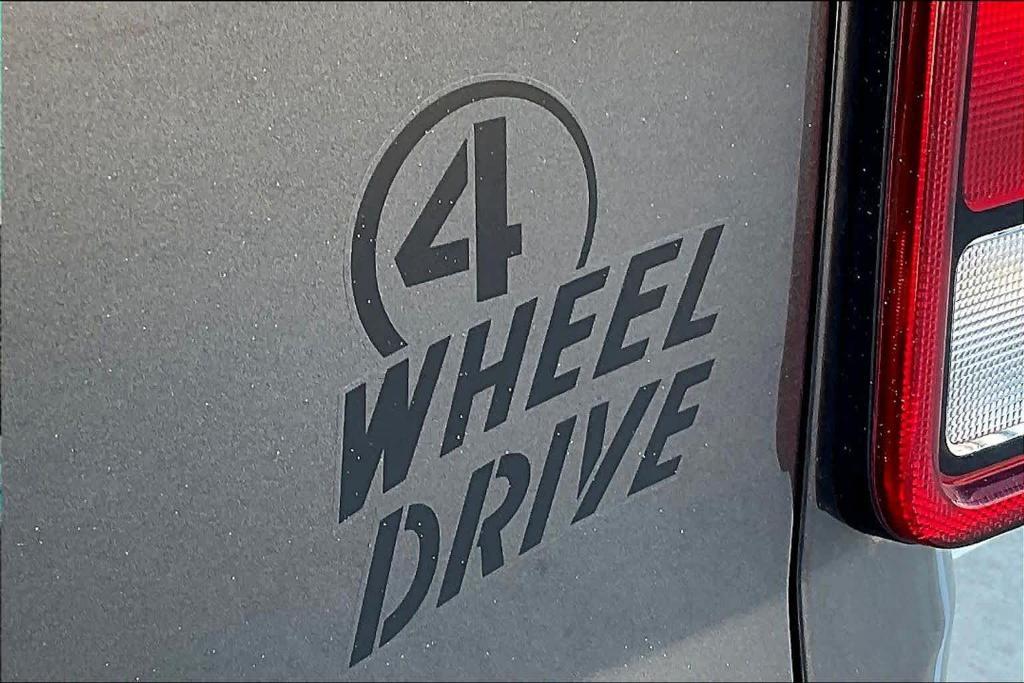 used 2023 Jeep Gladiator car, priced at $32,093