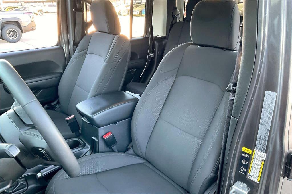 used 2023 Jeep Gladiator car, priced at $32,093