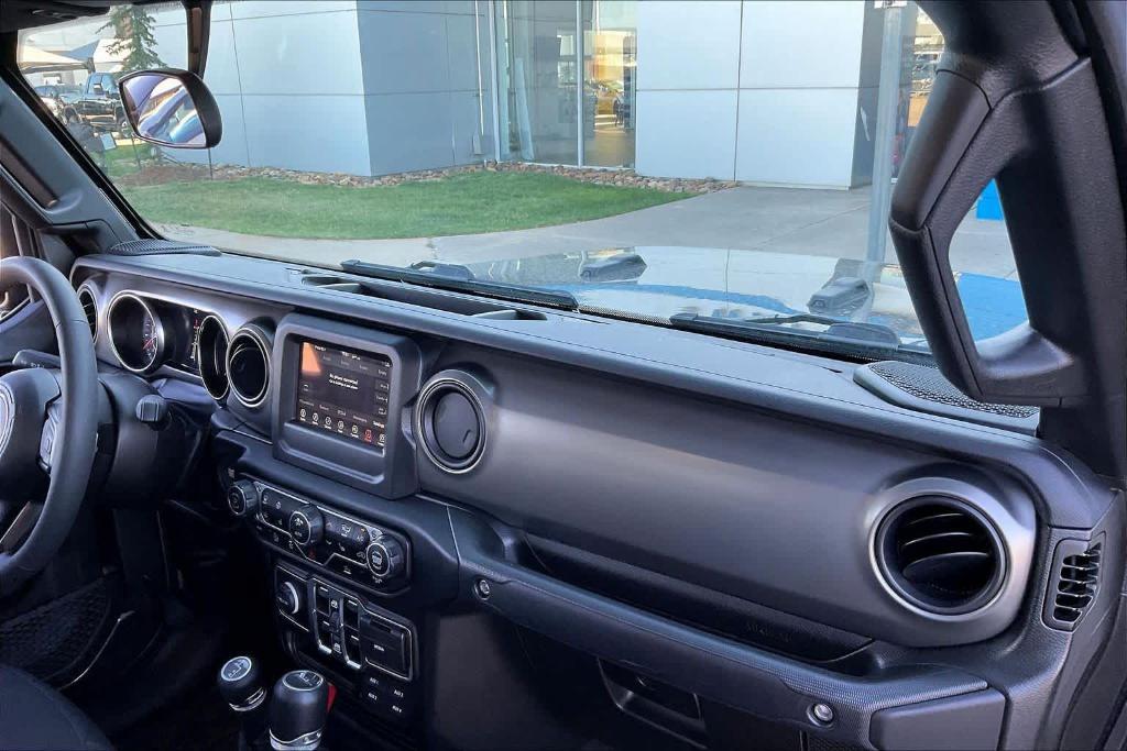 used 2023 Jeep Gladiator car, priced at $32,093