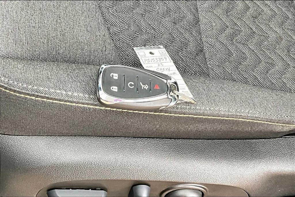 used 2023 Chevrolet Equinox car, priced at $24,363