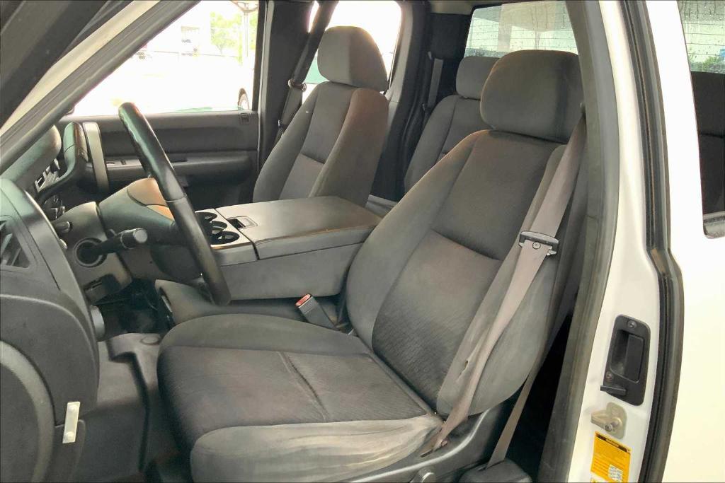 used 2009 Chevrolet Silverado 2500 car, priced at $14,777