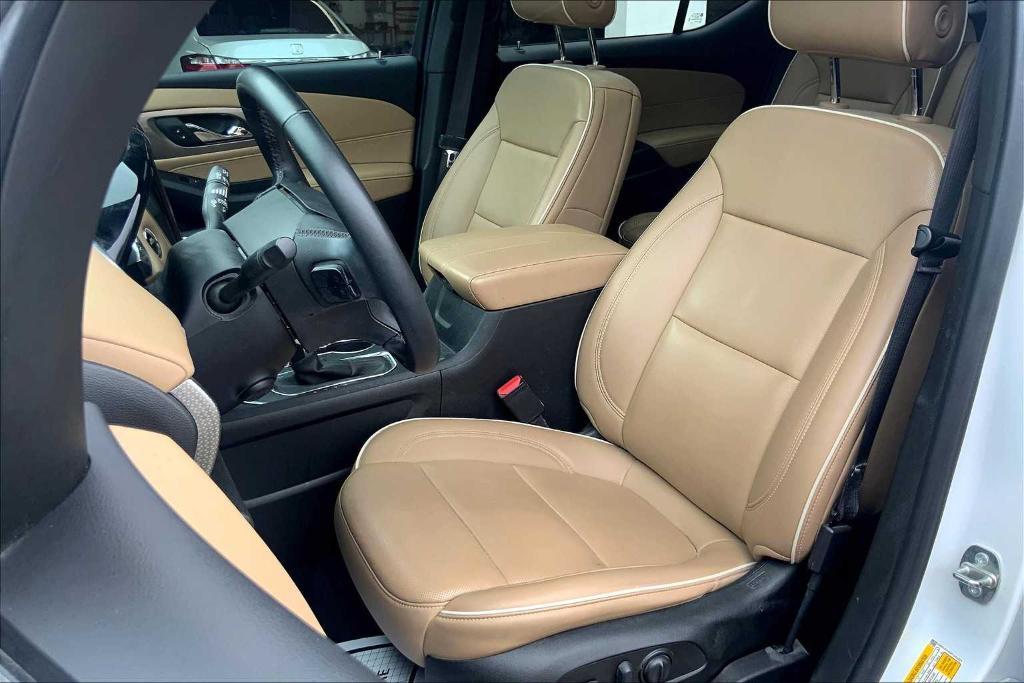 used 2023 Chevrolet Traverse car, priced at $36,362