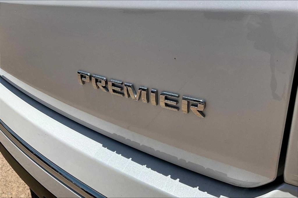 used 2023 Chevrolet Traverse car, priced at $36,362