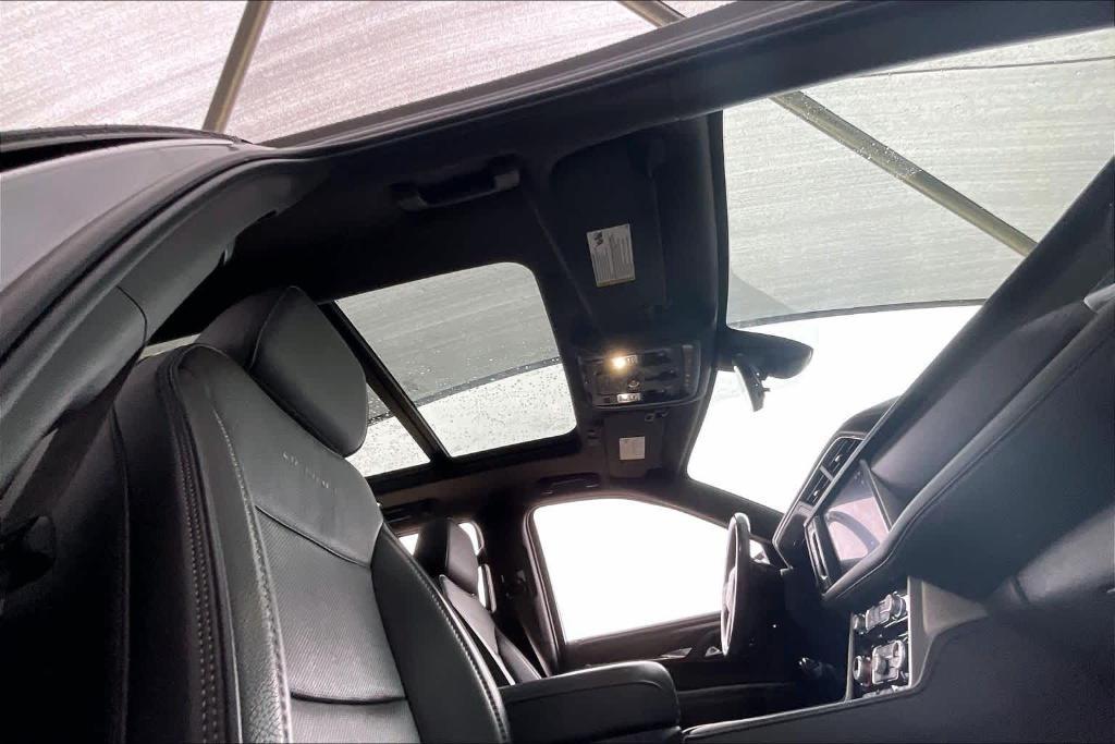 used 2022 GMC Yukon car, priced at $47,988