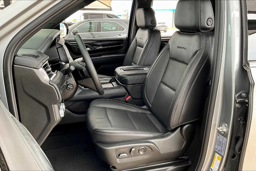 used 2024 GMC Yukon car, priced at $74,974