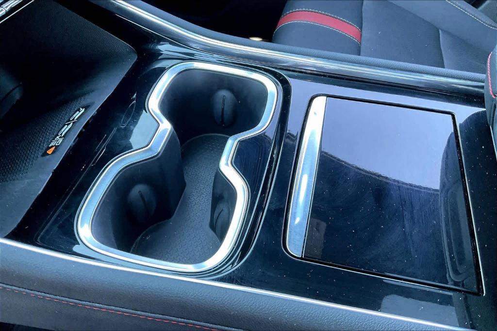 used 2025 Chevrolet Traverse car, priced at $47,882