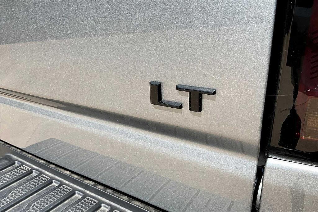 new 2025 Chevrolet Silverado 2500 car