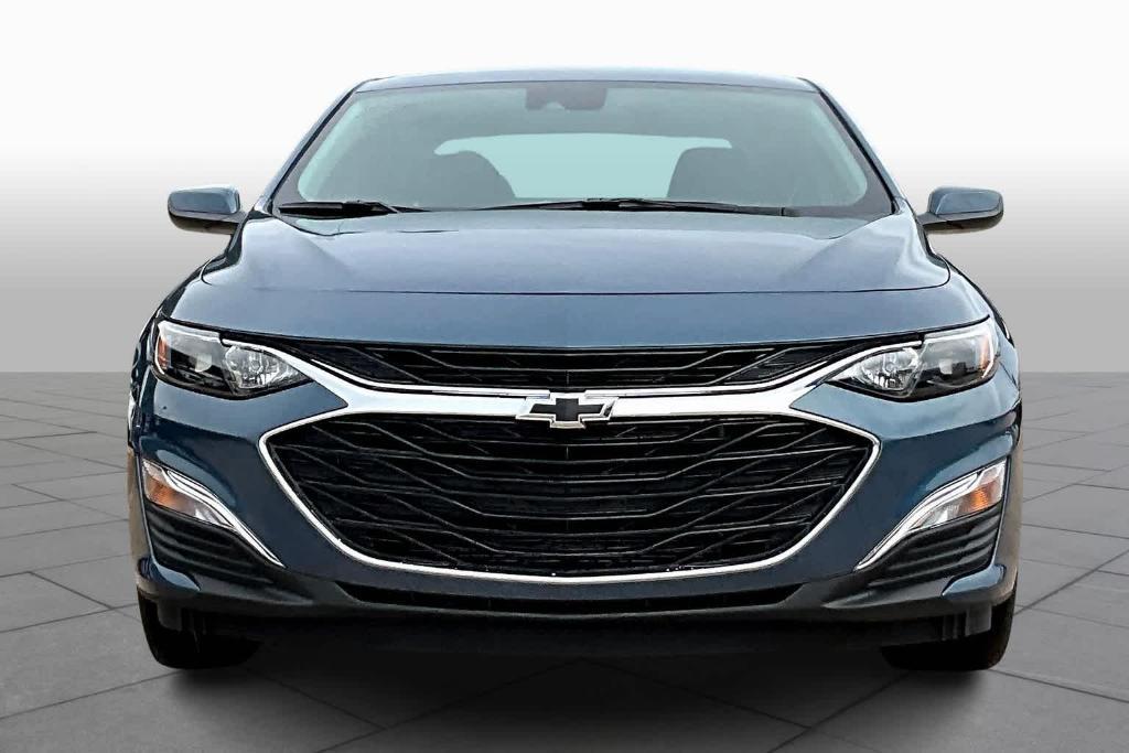 new 2025 Chevrolet Malibu car, priced at $27,245