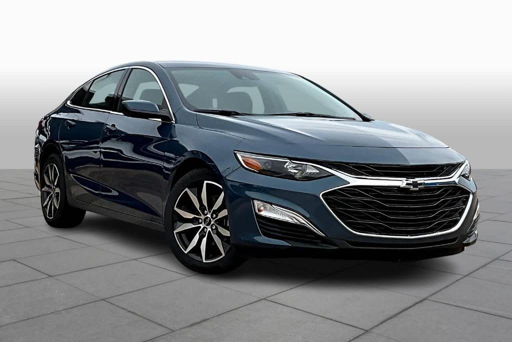 new 2025 Chevrolet Malibu car, priced at $27,245