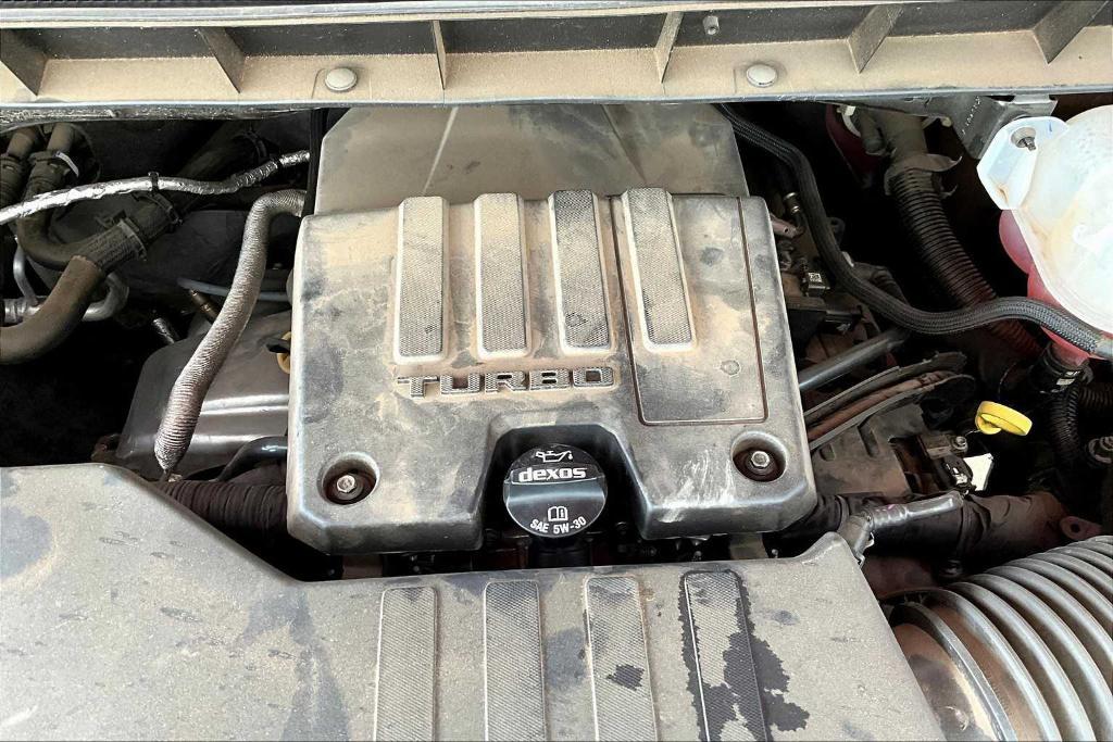 used 2022 Chevrolet Silverado 1500 Limited car, priced at $35,224