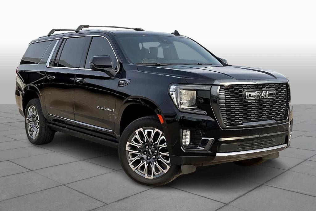 used 2023 GMC Yukon XL car, priced at $75,780