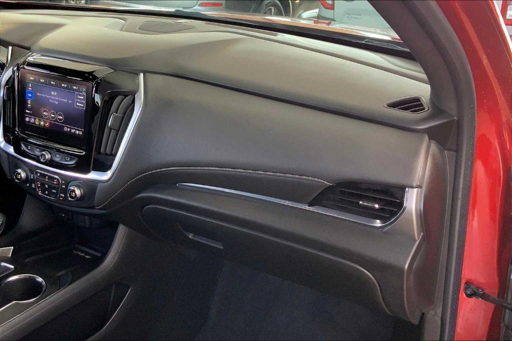 used 2023 Chevrolet Traverse car, priced at $30,966