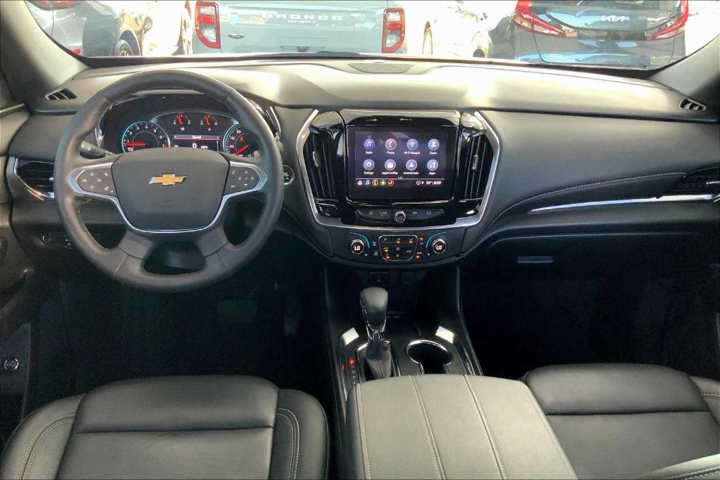 used 2023 Chevrolet Traverse car, priced at $30,966
