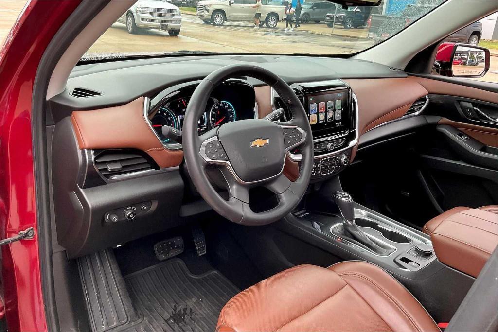 used 2018 Chevrolet Traverse car, priced at $23,999