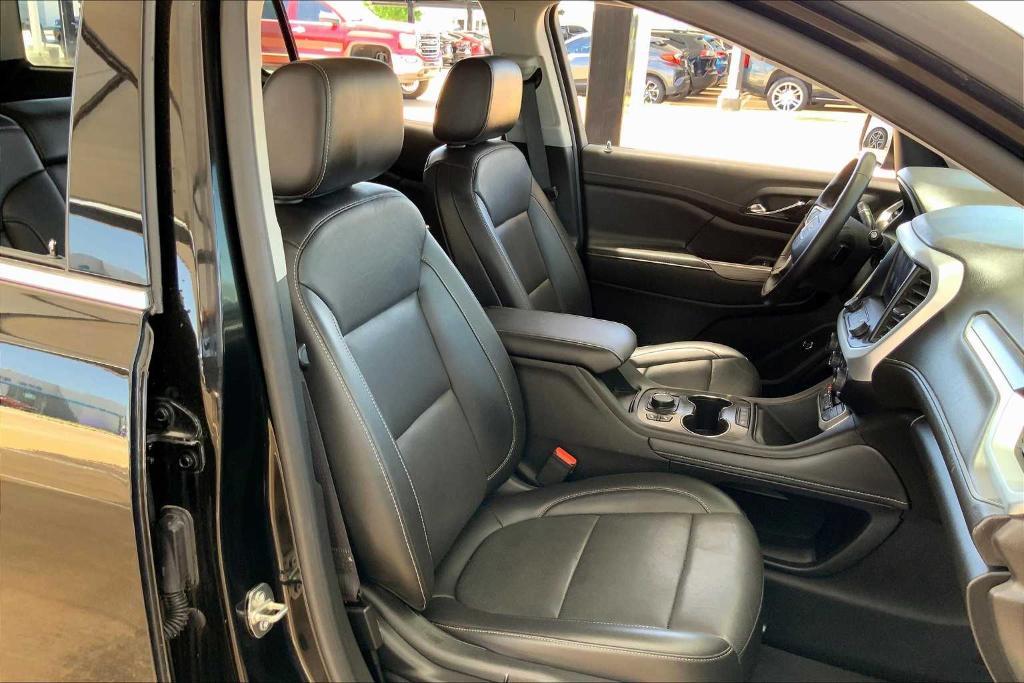 used 2023 GMC Acadia car, priced at $26,471