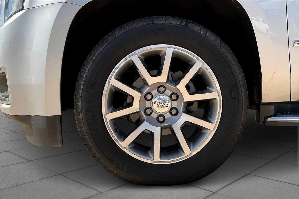 used 2018 GMC Yukon car, priced at $21,497
