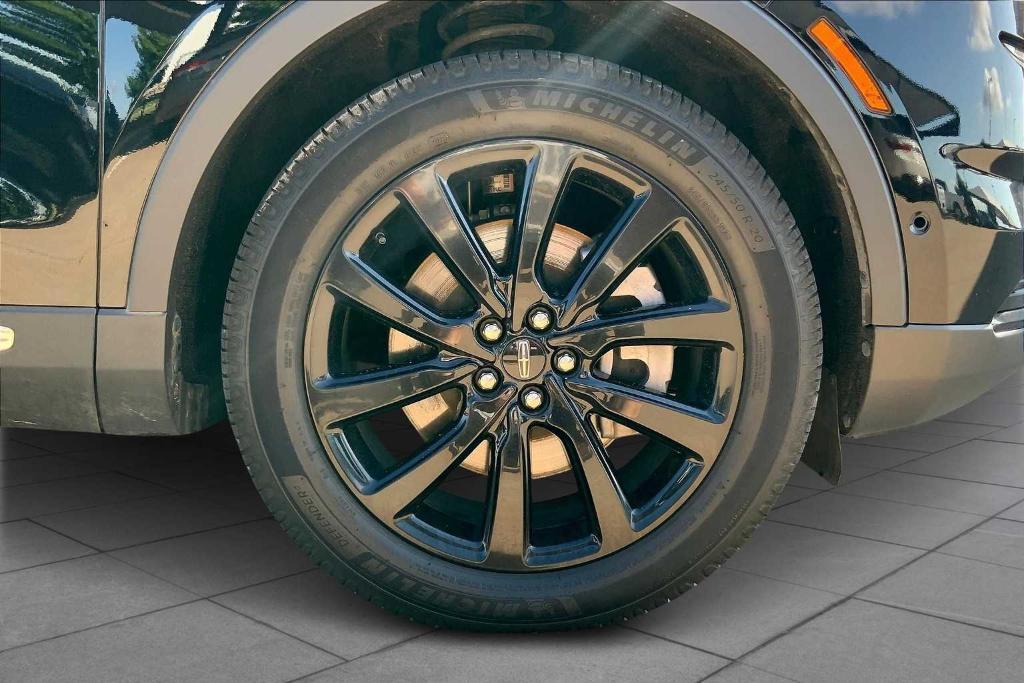 used 2021 Lincoln Nautilus car, priced at $29,363