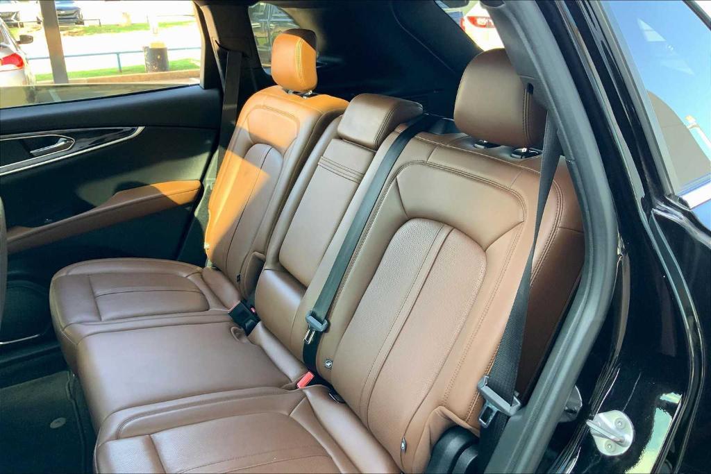 used 2021 Lincoln Nautilus car, priced at $29,363