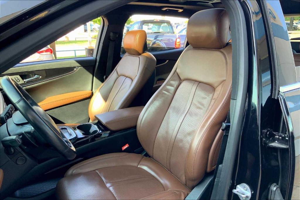 used 2021 Lincoln Nautilus car, priced at $29,363