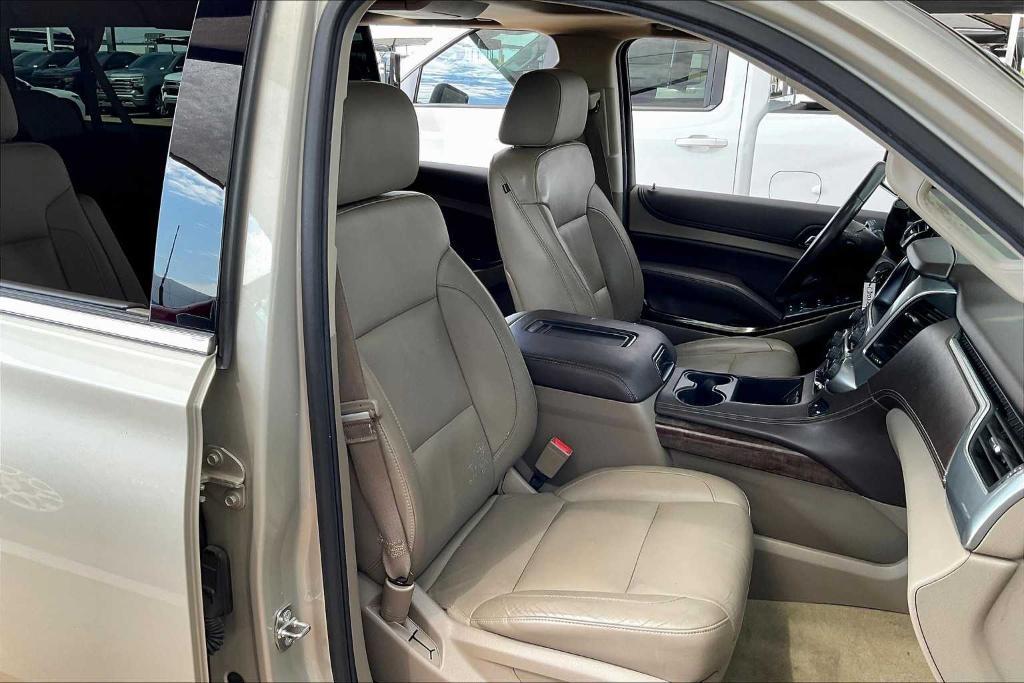 used 2015 Chevrolet Suburban car, priced at $15,000
