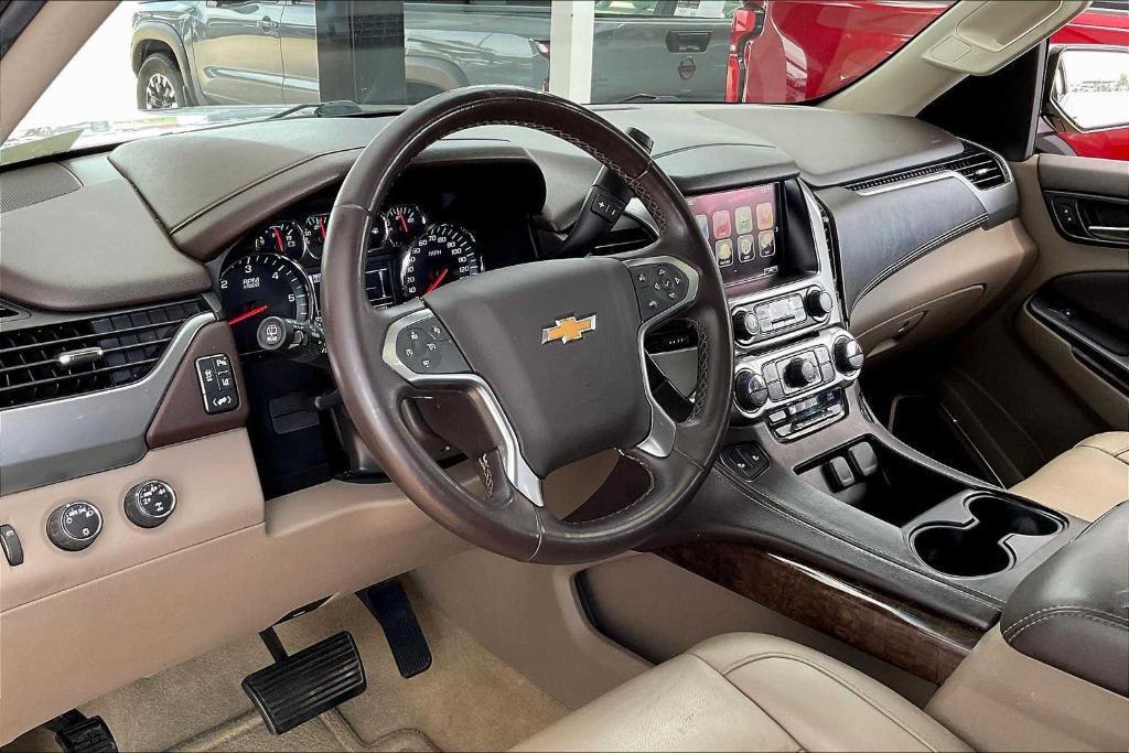 used 2015 Chevrolet Suburban car, priced at $15,000