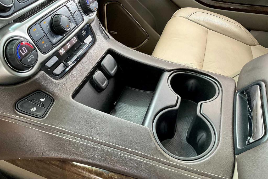 used 2015 Chevrolet Suburban car, priced at $15,000