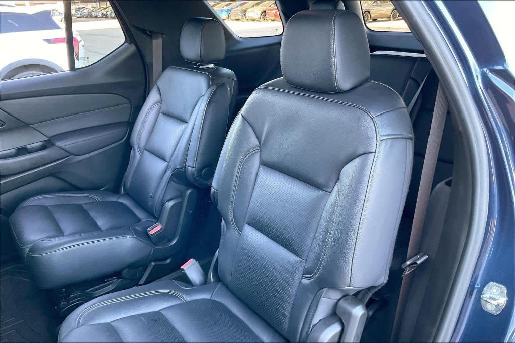 used 2023 Chevrolet Traverse car, priced at $22,497