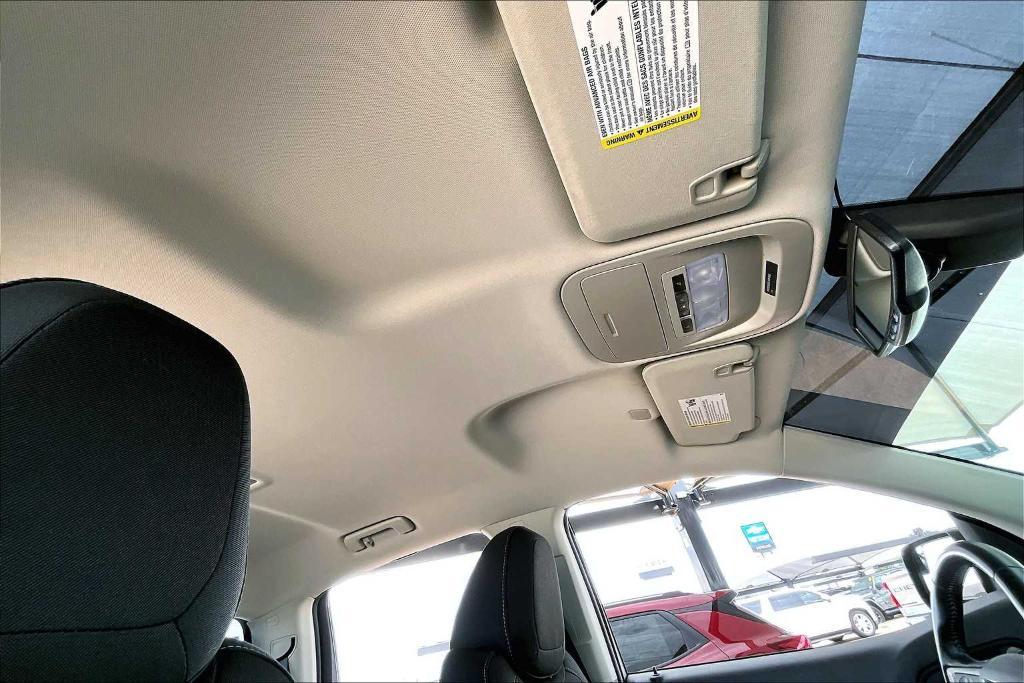 used 2022 GMC Canyon car, priced at $29,337