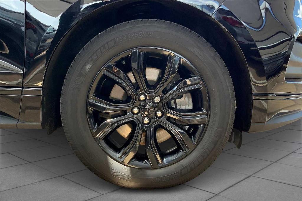 used 2022 Ford Edge car, priced at $20,336