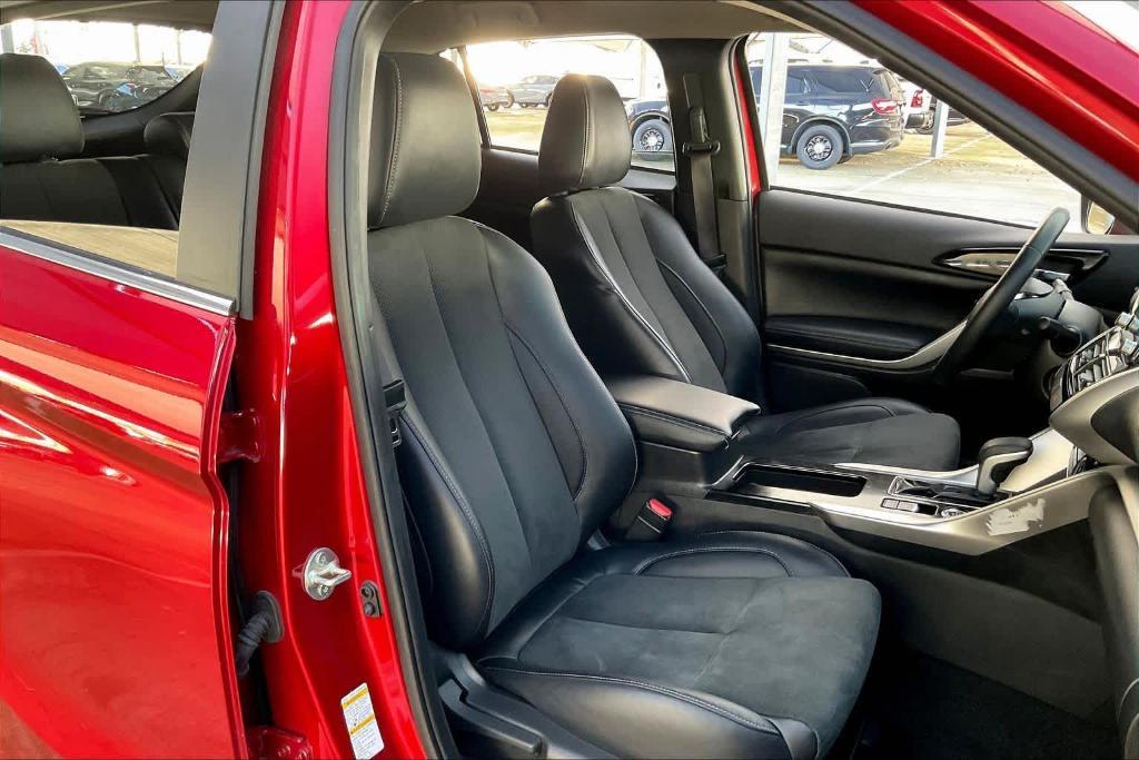 used 2024 Mitsubishi Eclipse Cross car, priced at $21,999