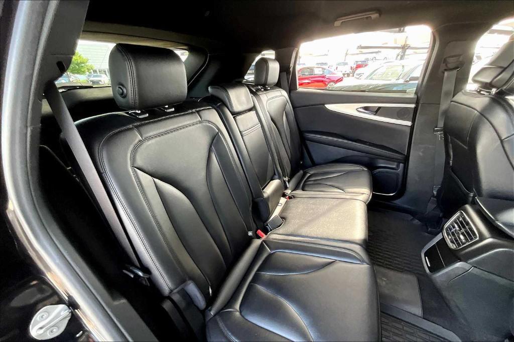used 2020 Lincoln Nautilus car, priced at $23,443