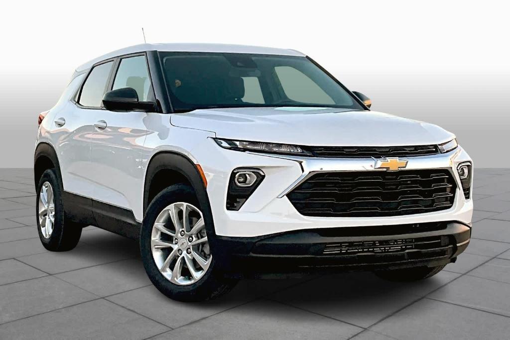 new 2025 Chevrolet TrailBlazer car, priced at $23,930