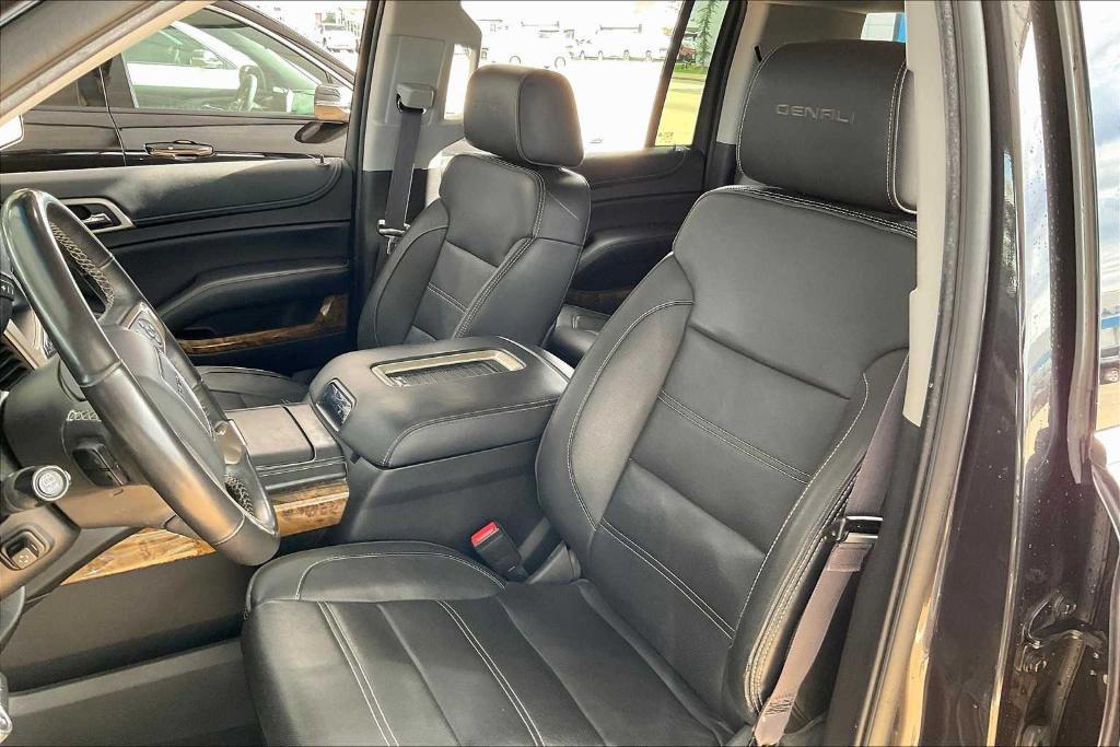 used 2016 GMC Yukon XL car, priced at $18,555