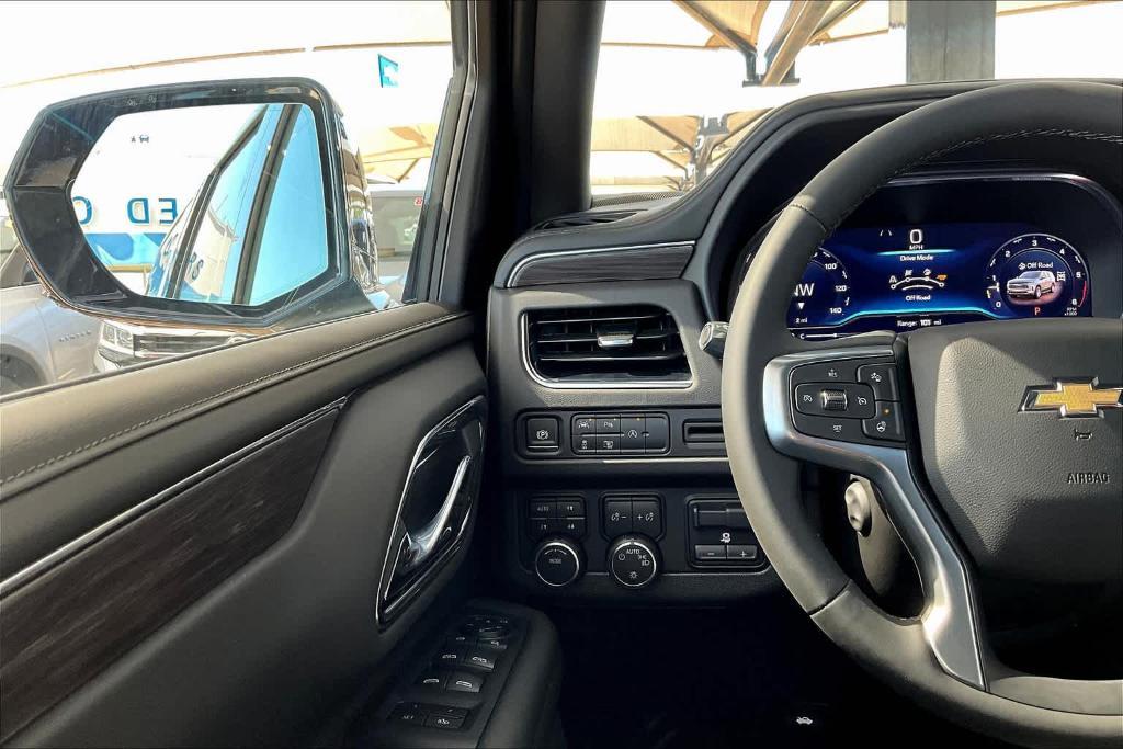 new 2024 Chevrolet Suburban car, priced at $74,501