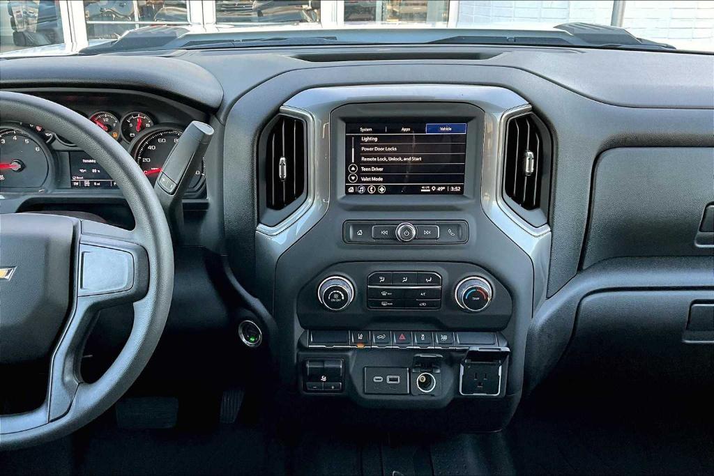 new 2025 Chevrolet Silverado 2500 car, priced at $54,975