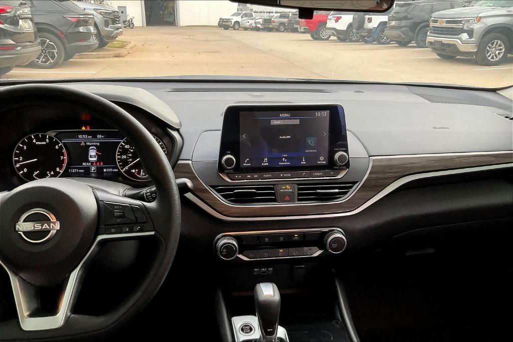 used 2024 Nissan Altima car, priced at $21,777