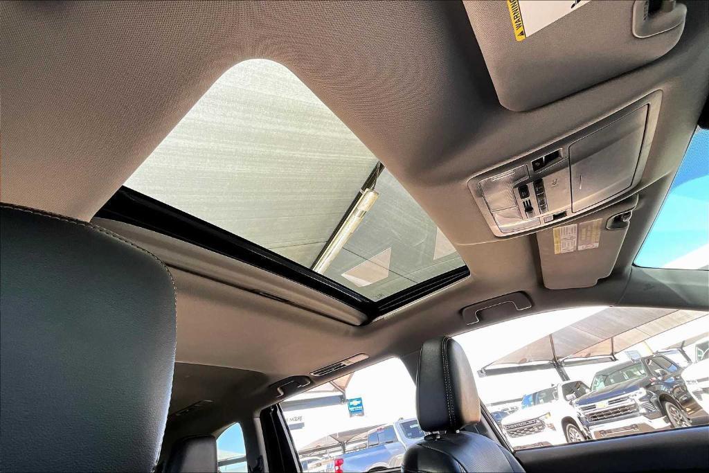 used 2018 Toyota Highlander car, priced at $22,863