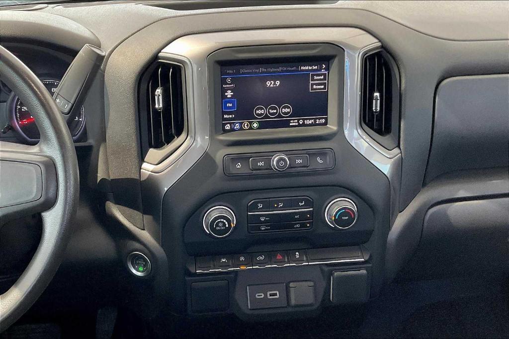 used 2024 Chevrolet Silverado 1500 car, priced at $30,392