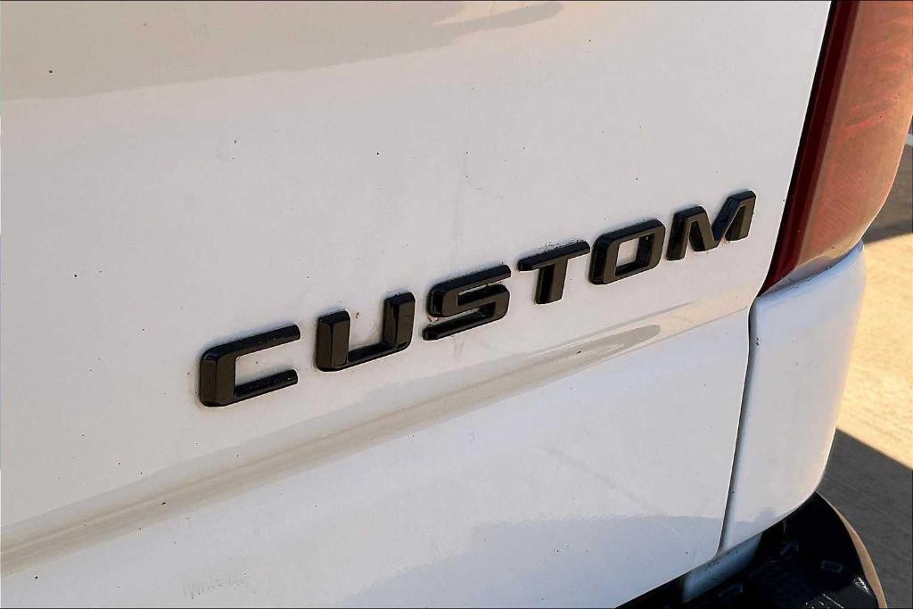 used 2024 Chevrolet Silverado 1500 car, priced at $30,392