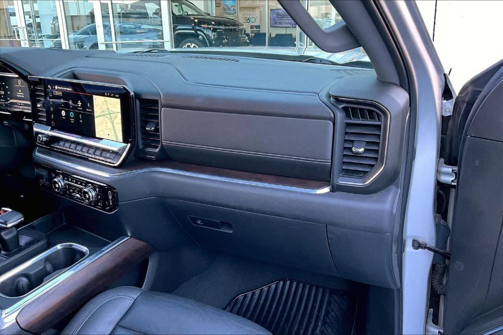 used 2022 GMC Sierra 1500 car, priced at $41,341