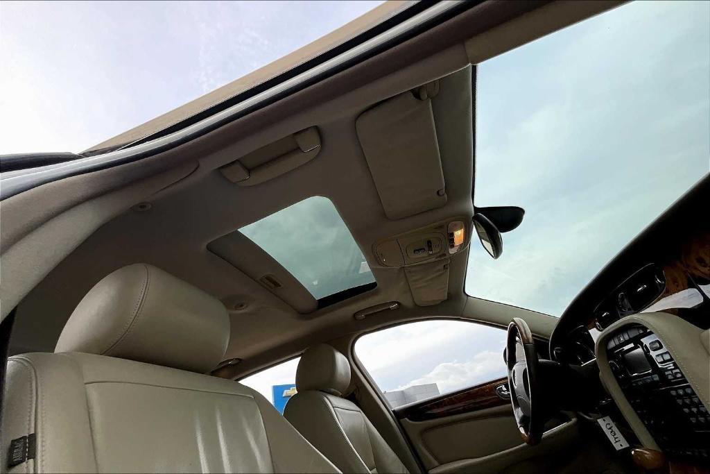 used 2005 Jaguar XJ8 car, priced at $2,774